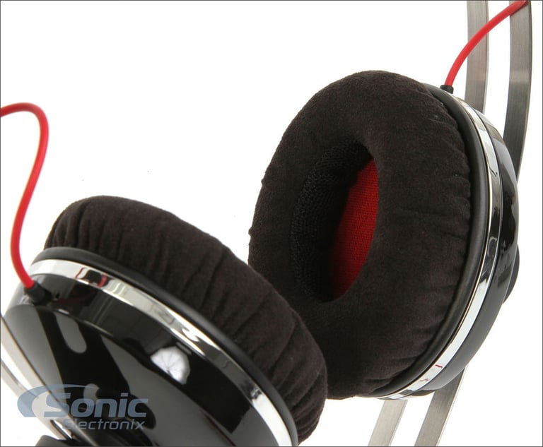 Sennheiser Momentum On-Ear Black Headphones + Slappa Case Bundle Image 10