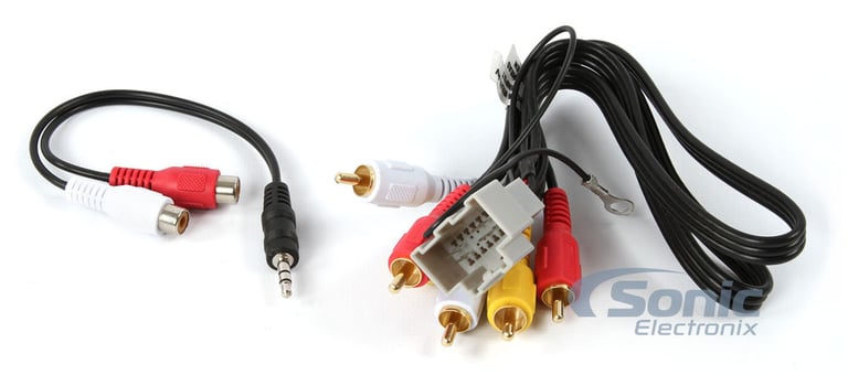 idatalink GM5 General Motors Plug and Play Rear Seat Video Harness for Maestro RR (HRN-AV-GM5) Image 1