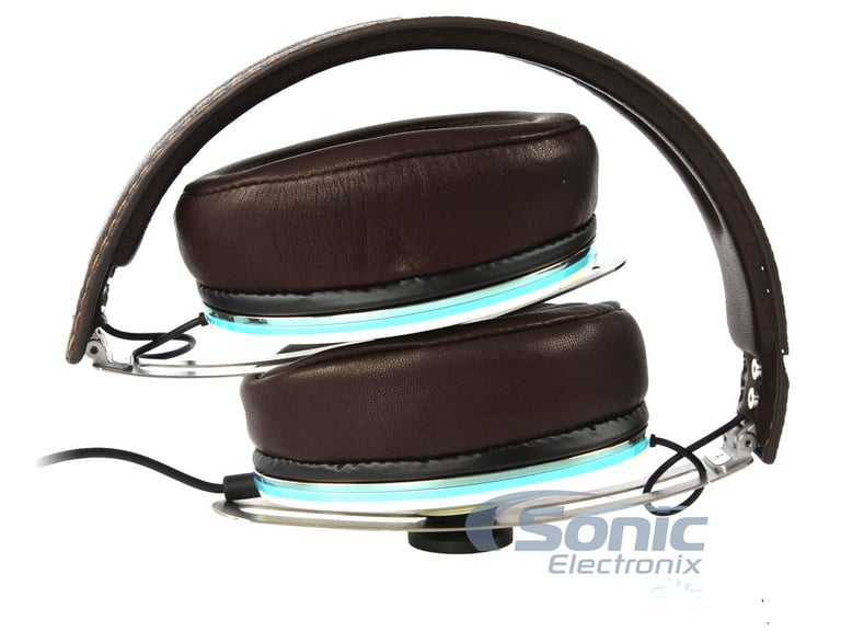 Sennheiser Momentum 2.0 Over-Ear Headphones for iOS (Ivory) w/ Bonus Pack 4 Image 17