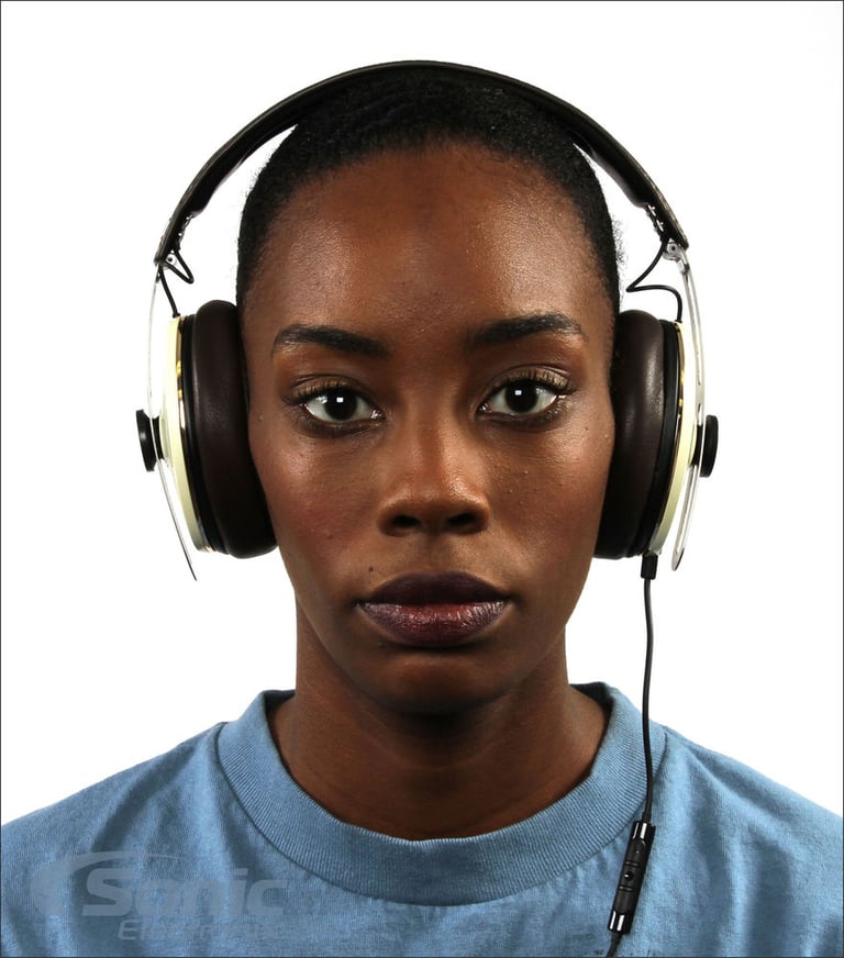 Sennheiser Momentum 2.0 Over-Ear Headphones M2 AEI - Ivory Image 10