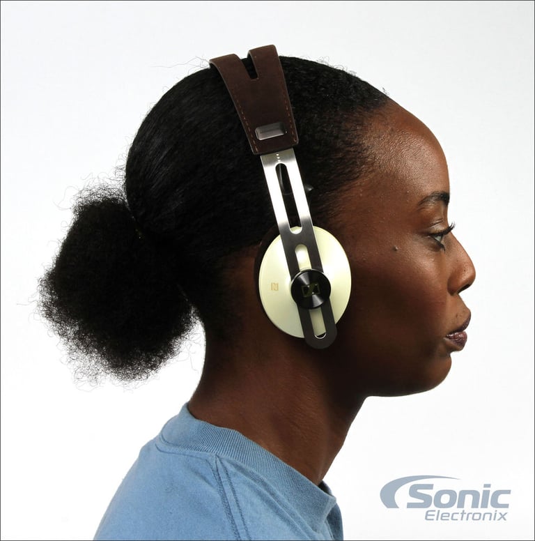 Sennheiser Momentum 2.0 On-Ear Headphones M2 OEI - Ivory Image 14
