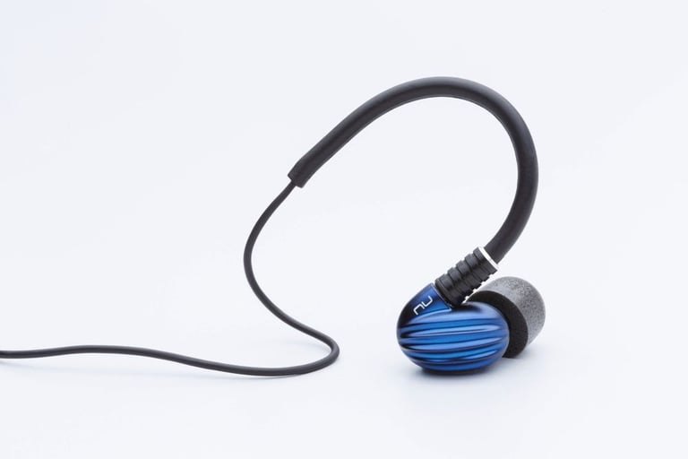 HIFIMAN HM901 + NuForce PRIMO8 Image 14