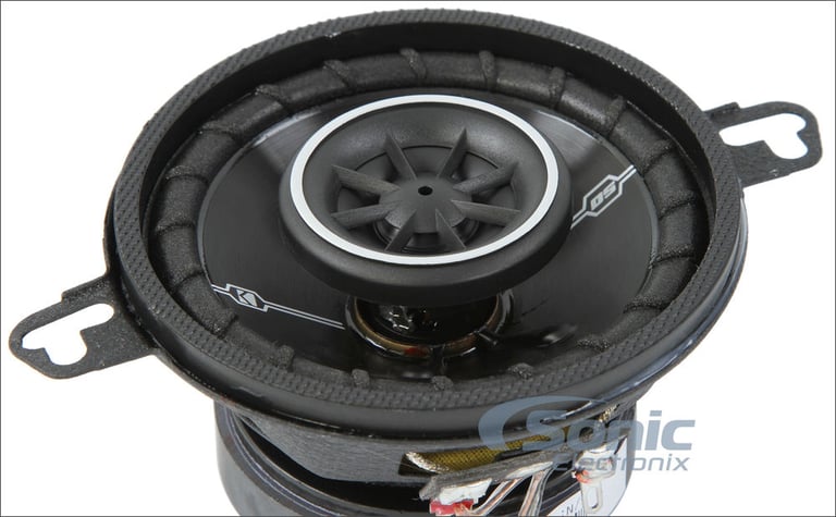 Kicker 41DSC354 Open Box Complete Image 5