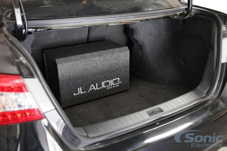 JL Audio H.O. Wedge HO110-W6v3(open box complete) Image 8