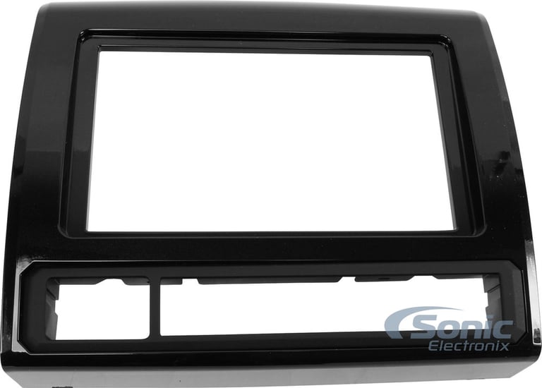 Metra 99-8235CHG Dash Kit Image 2