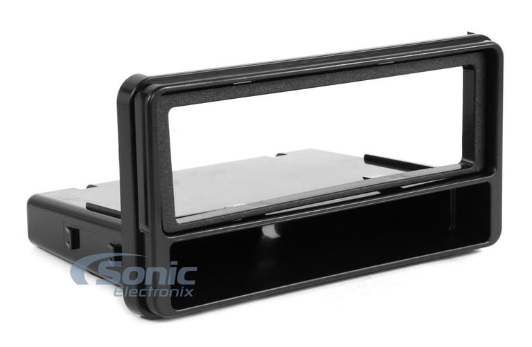 Metra 99-8236 Dash Kit Image 2