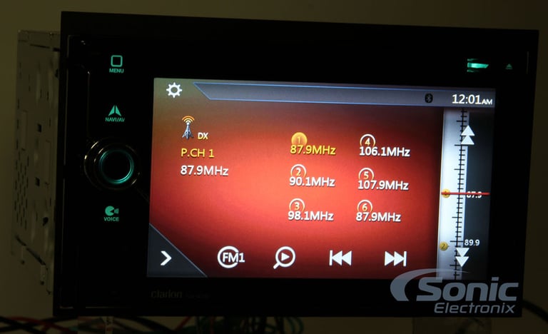 Clarion NX405 (OPEN BOX COMPLETE) Image 43