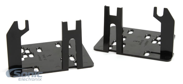 Metra 95-8245CHG Dash Kit Image 3