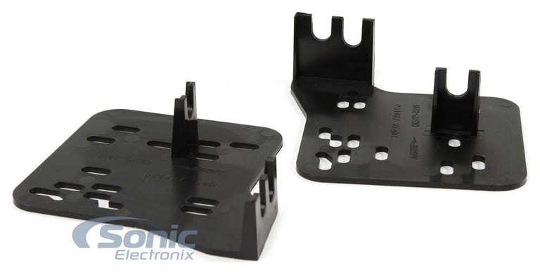 Metra 95-8215S Dash Kit Image 3