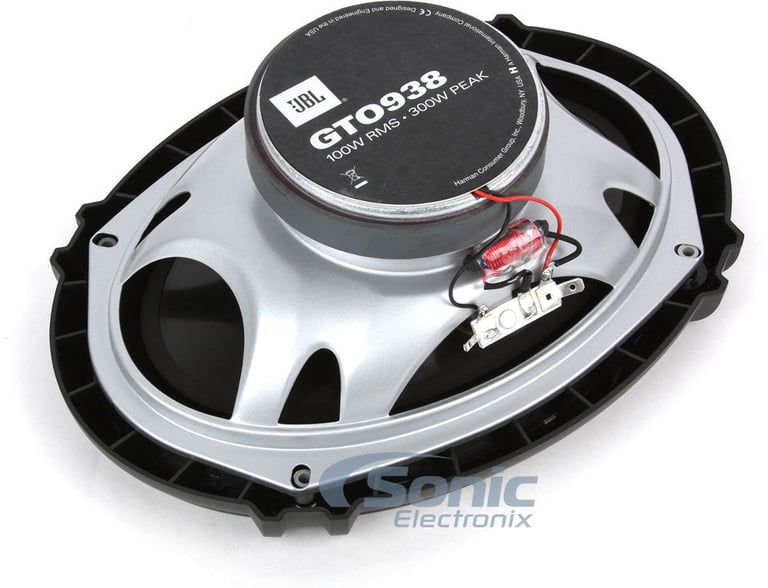 JBL Speakers and Subwoofer + Kicker Amp Bundle Image 15