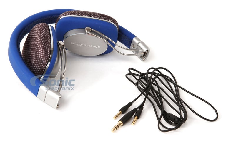 Bowers & Wilkins P3 Blue Refurbished Image 8