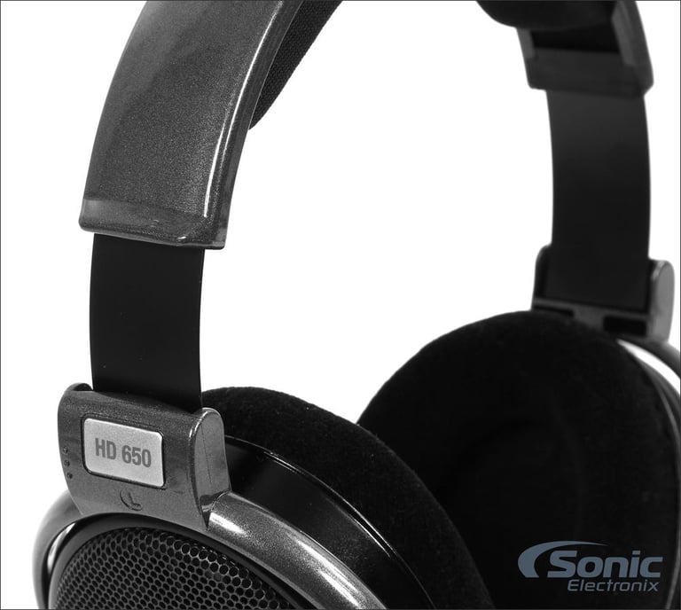 One Sennheiser HD650 + Two Belva BDRS10P Speakers Image 15