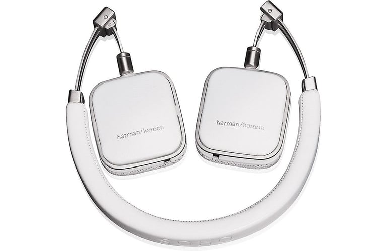 Harman Kardon SOHO-i (White) with Apple iPhone/Device 3-button cable Image 4