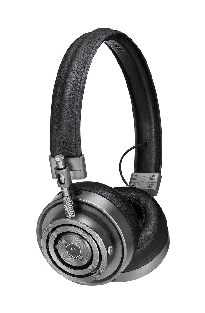 Master & Dynamic MH30 G1 (Gunmetal) + NuForce Icon uDAC-3 (Black) Image 2