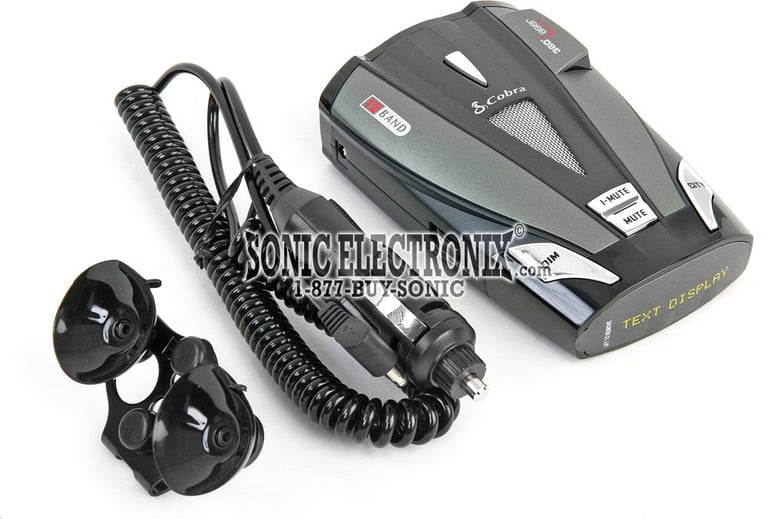 Cobra XRS9530 Image 1