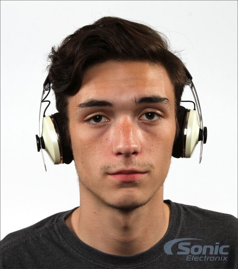 Sennheiser Momentum 2.0 (M2 OEBT Ivory) + Sonic Electronix Bonus Pack 2 Image 14