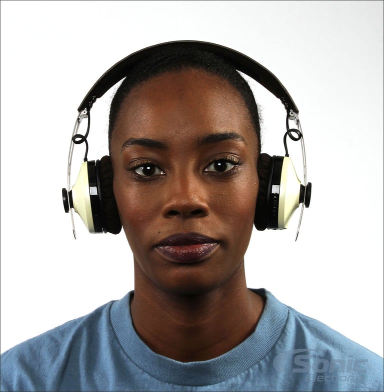 Sennheiser Momentum 2.0 (M2 OEI - Ivory) + Sonic Electronix Bonus Pack 2 Image 13