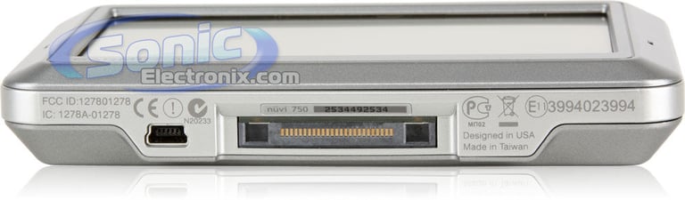 Garmin nuvi 750 (n&uuml;vi&reg; 750, MPN: 010-N0657-20)  Image 4