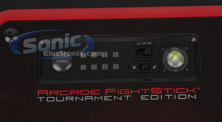 Mad Catz Street Fighter IV Arcade FightStick for XBOX 360 Image 3