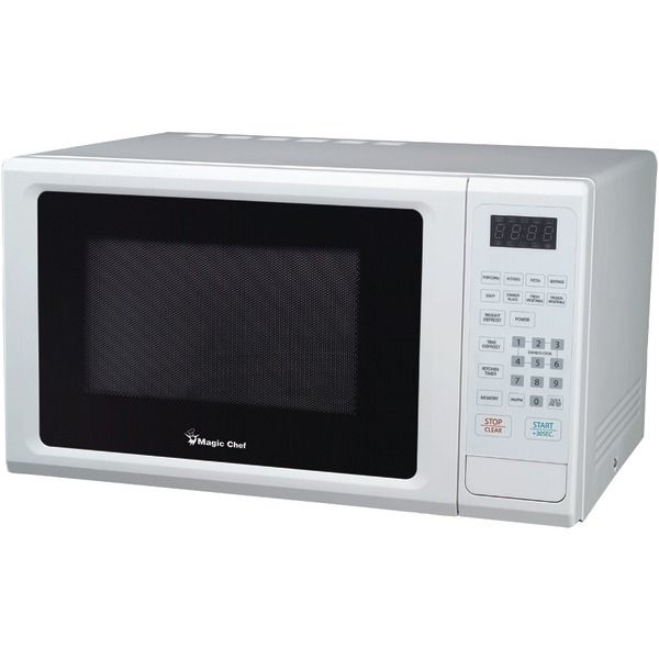 Magic Chef MCM1110W Image 1