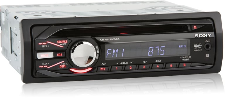 Sony CDX-GT240 Image 1