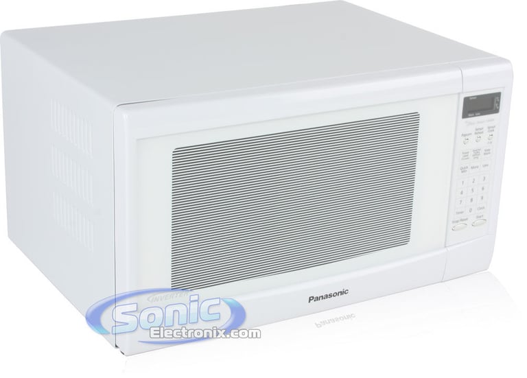 Panasonic NN-SN667W (White) Image 1