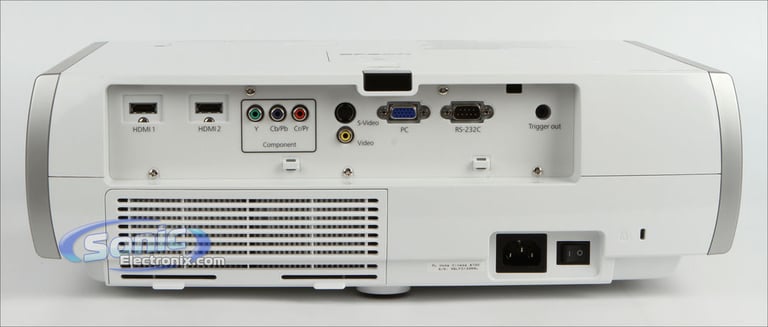 Epson PowerLite  Home Cinema 8100 V11H336120 Image 4