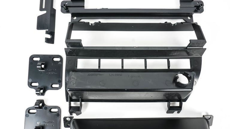 Metra 95-9314B Dash Kit Image 2