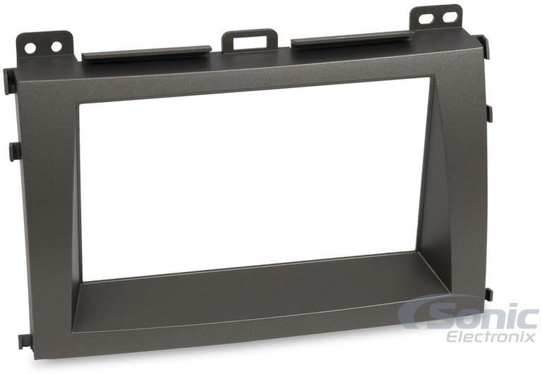 Metra 95-8166G Dash Kit Image 1
