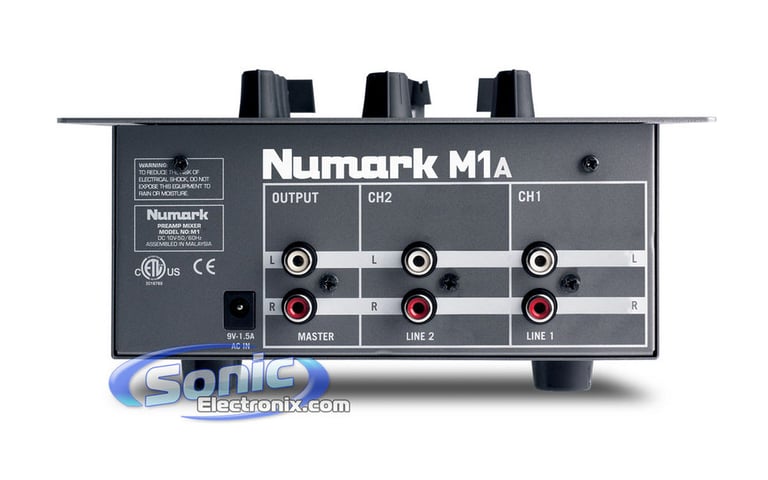 Numark CD DJ in a Box Image 3