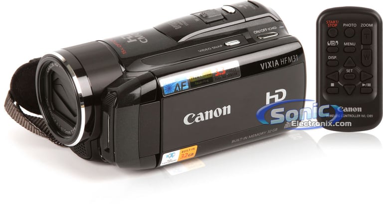 Canon VIXIA HF M31 Image 1