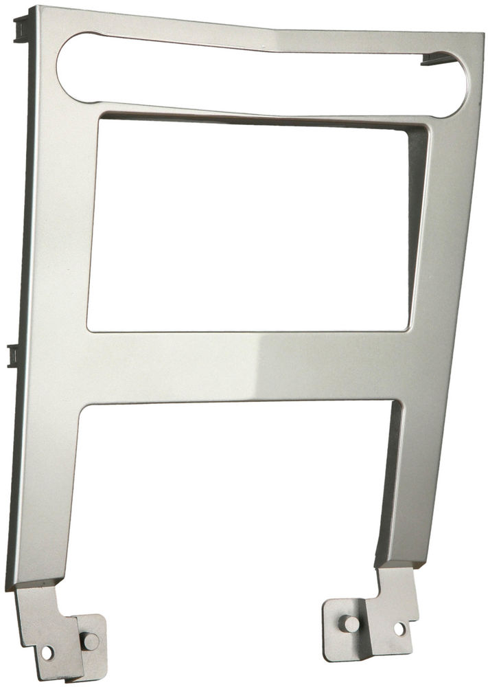 Metra 95-7404S (silver)-OPEN BOX Image 1