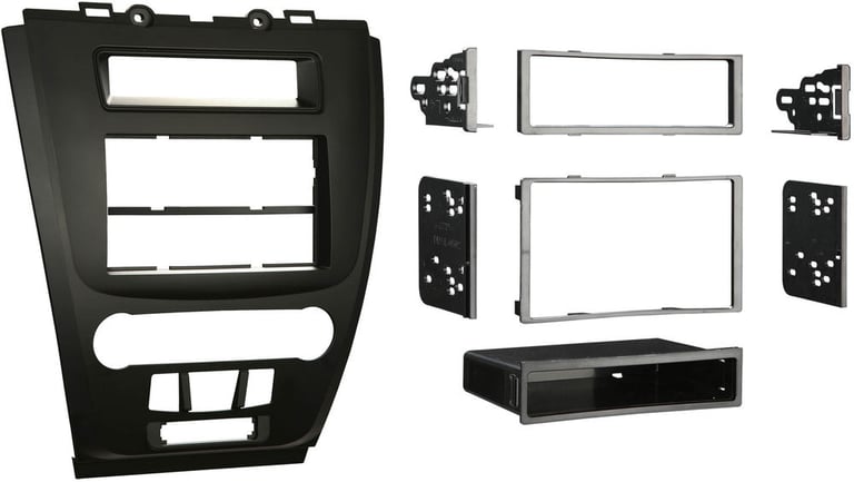 Metra 99-5821B Dash Kit Image 1