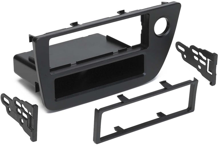 Metra 99-7867 Dash Kit Image 1