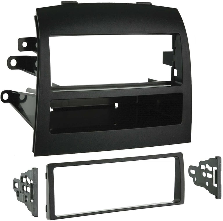 Metra 99-8208 Dash Kit Image 1
