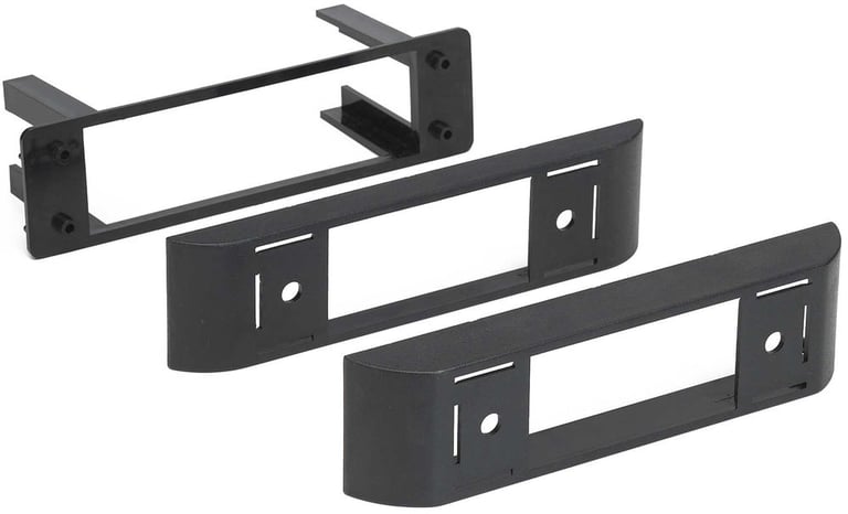 Metra 99-3001 Dash Kit Image 1