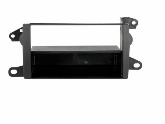 Alpine CDE-172BT Bundle #44 for select Toyota Matrix vehicles Image 5