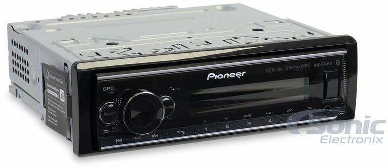 Pioneer MVH-S720BHS Bundle #48 for select Toyota Matrix vehicles Image 2