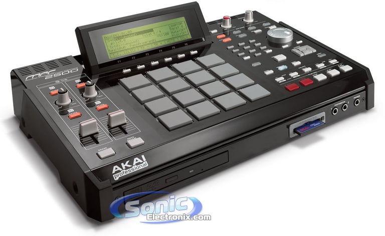 Akai Pro MPC2500 Image 1