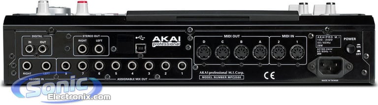 Akai Pro MPC2500 Image 3