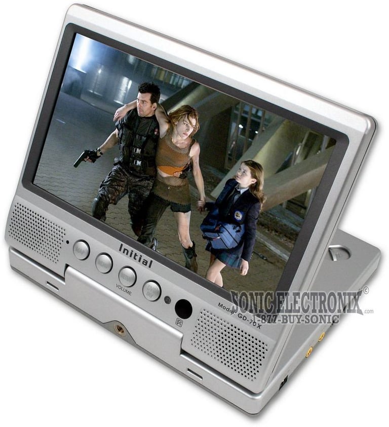 Initial GD-70X Portable GPS Navigation System Image 3