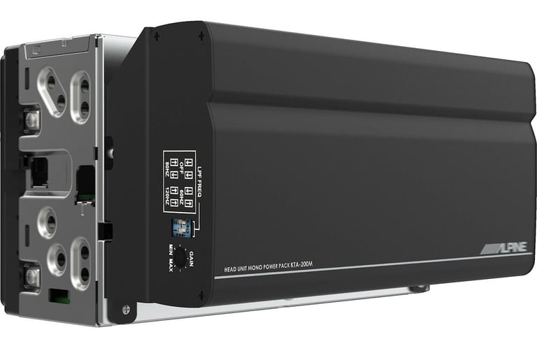 Alpine iLX-W650 + KTA-200M + W12S4 Package Image 26