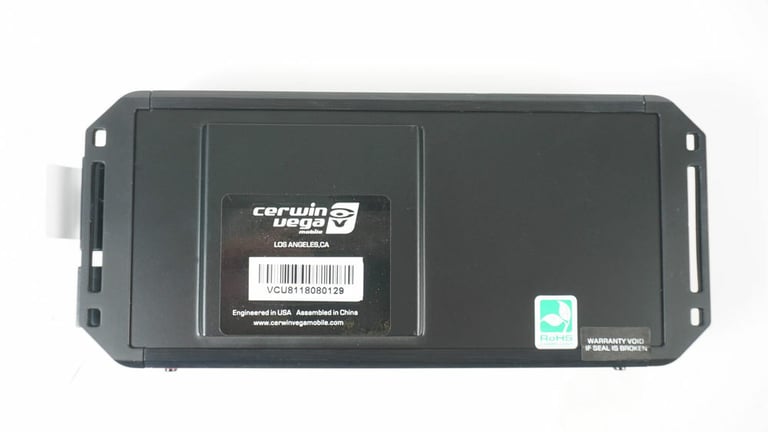 Cerwin-Vega VCU81 + Rockford Fosgate R2D212 Subwoofer + 8 Gauge Amp Kit Image 13