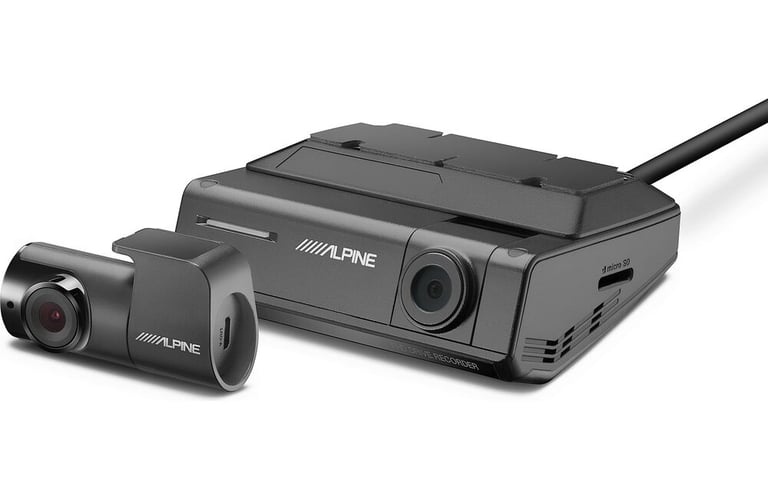 Alpine DVR-C320R (Open-box, Damaged packaging) Image 1