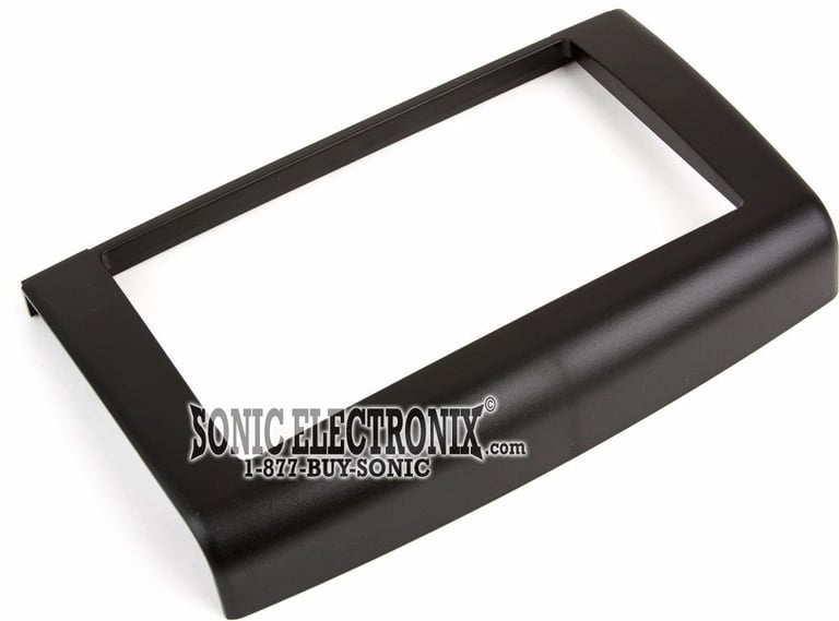 Metra 95-7425 Dash Kit Image 2