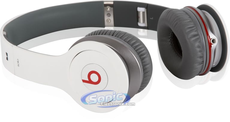 Beats by Dr. Dre SOLO White On-Ear Headphones Image 2