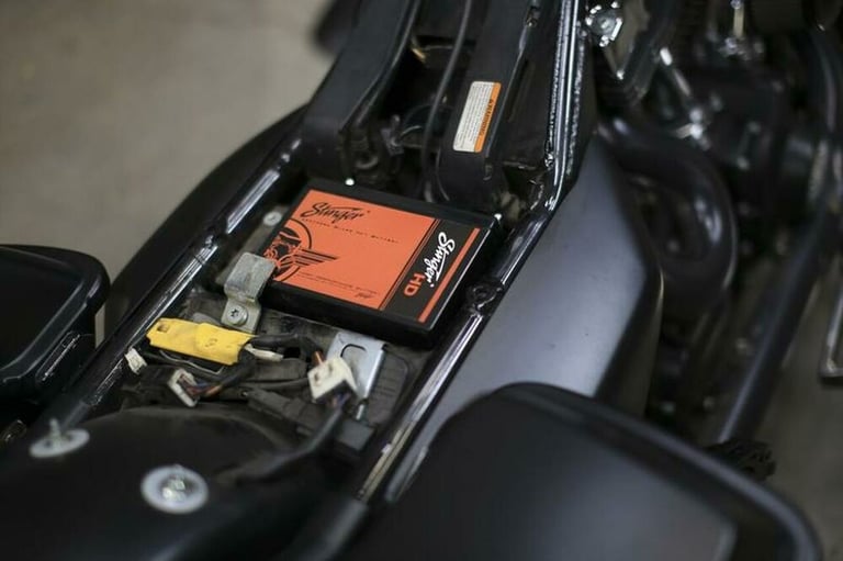 Stinger SVT30L (Open Box, Good) Image 2