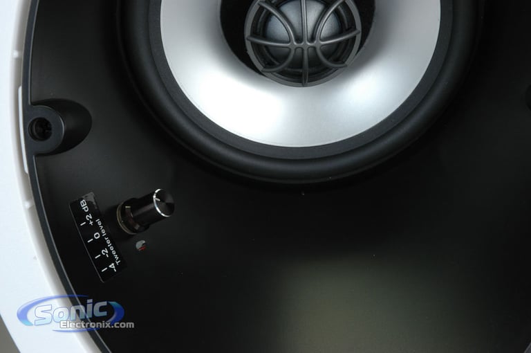 DLS IWX 26 (White) Image 3