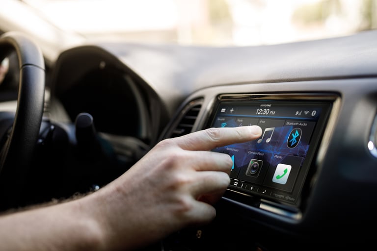 Alpine iLX-407 (Open Box, Good) Image 9