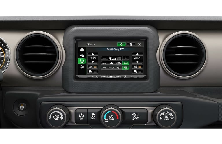 iDataLink Maestro KIT-WJL1 Dash Kit and Harness with ADS-MRR Module Image 4
